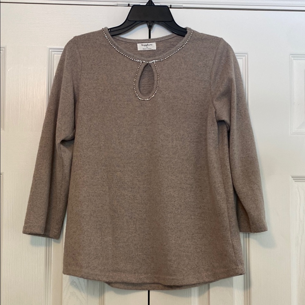 Chic Beige Blouse with Beaded Neckline